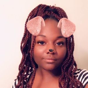 Meet your Posher, Vanessa